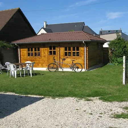 Bord De Mer, En Bois Avec Tandem Lion-sur-Mer