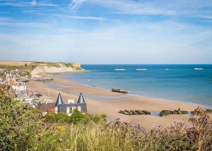 Bord De Mer, En Bois * Lion-sur-Mer