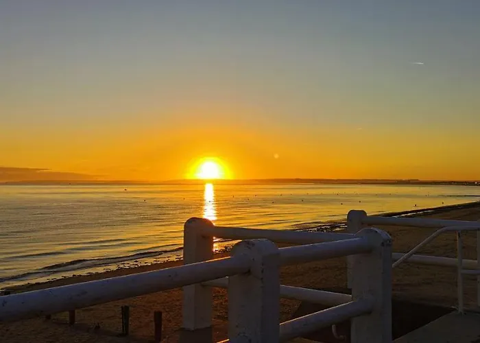 Bord De Mer, En Bois Holiday home Lion-sur-Mer